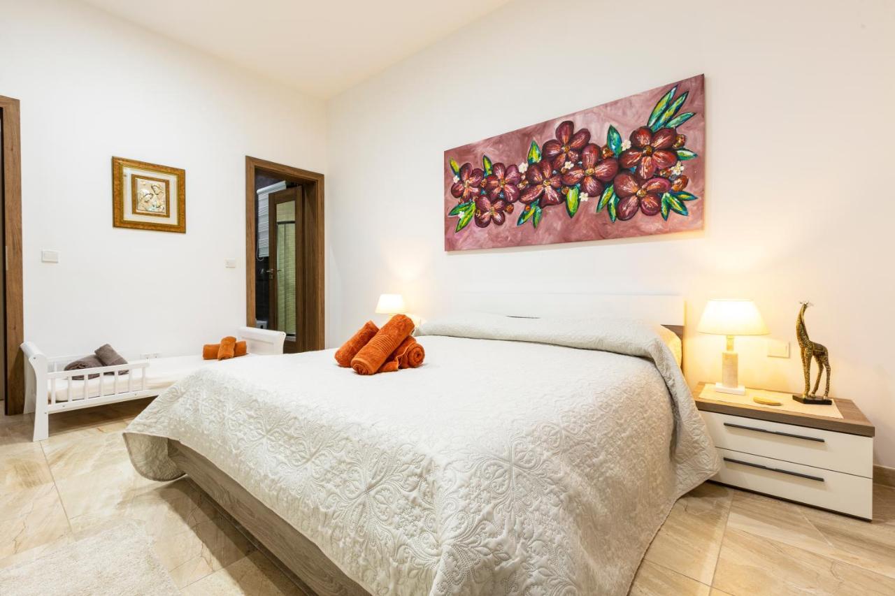 Valletta Large 3 Bedroom Eksteriør bilde