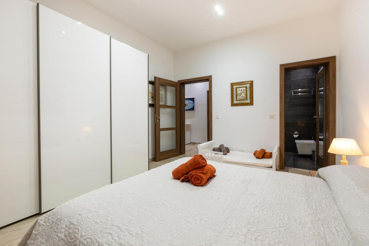 Valletta Large 3 Bedroom Eksteriør bilde